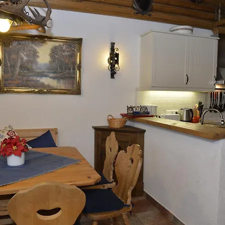 Blockhaus Schwalbennest * Seefeld in Tirol