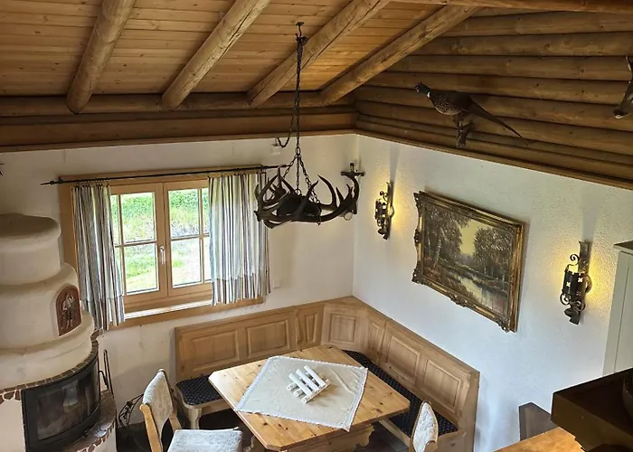 Blockhaus Schwalbennest * Seefeld in Tirol