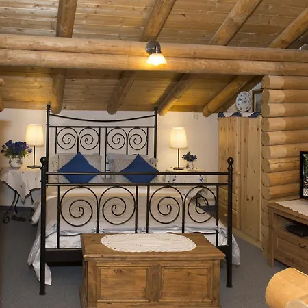 Blockhaus Schwalbennest